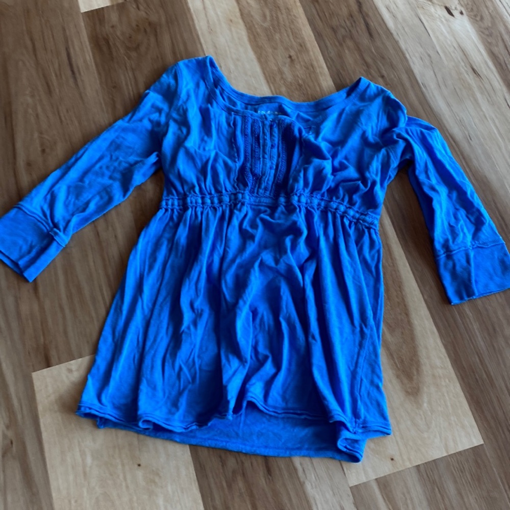 Liz Lange Maternity 3/4 sleeve blouse